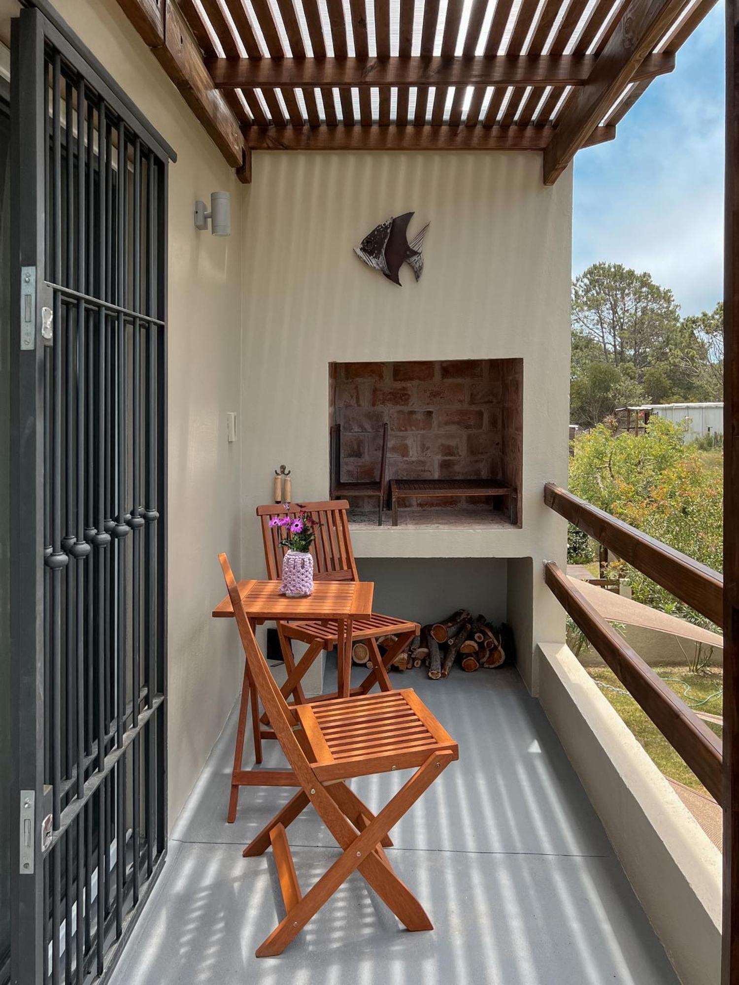 Complejo Il Pensiero Punta Del Diablo Villa Exterior photo